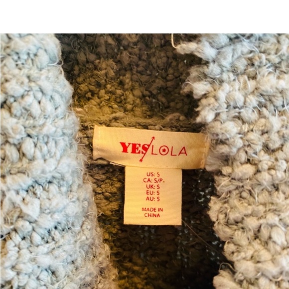 ⭐️ YES LOLA Sage Green Chunky Knit Turtleneck Sweater - Picture 4 of 6